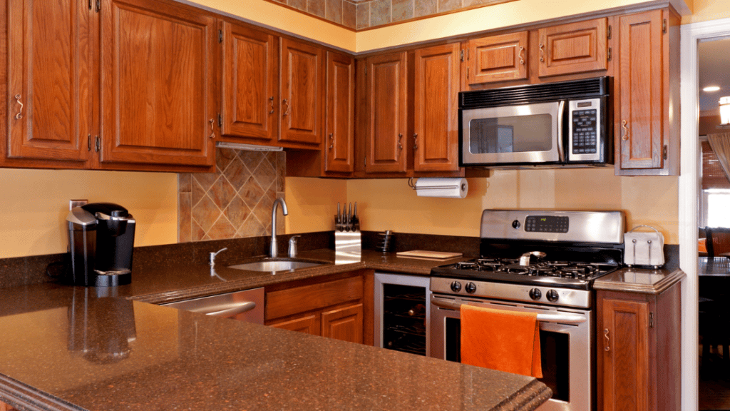  discounts on Milwaukee kitchen cabinets 